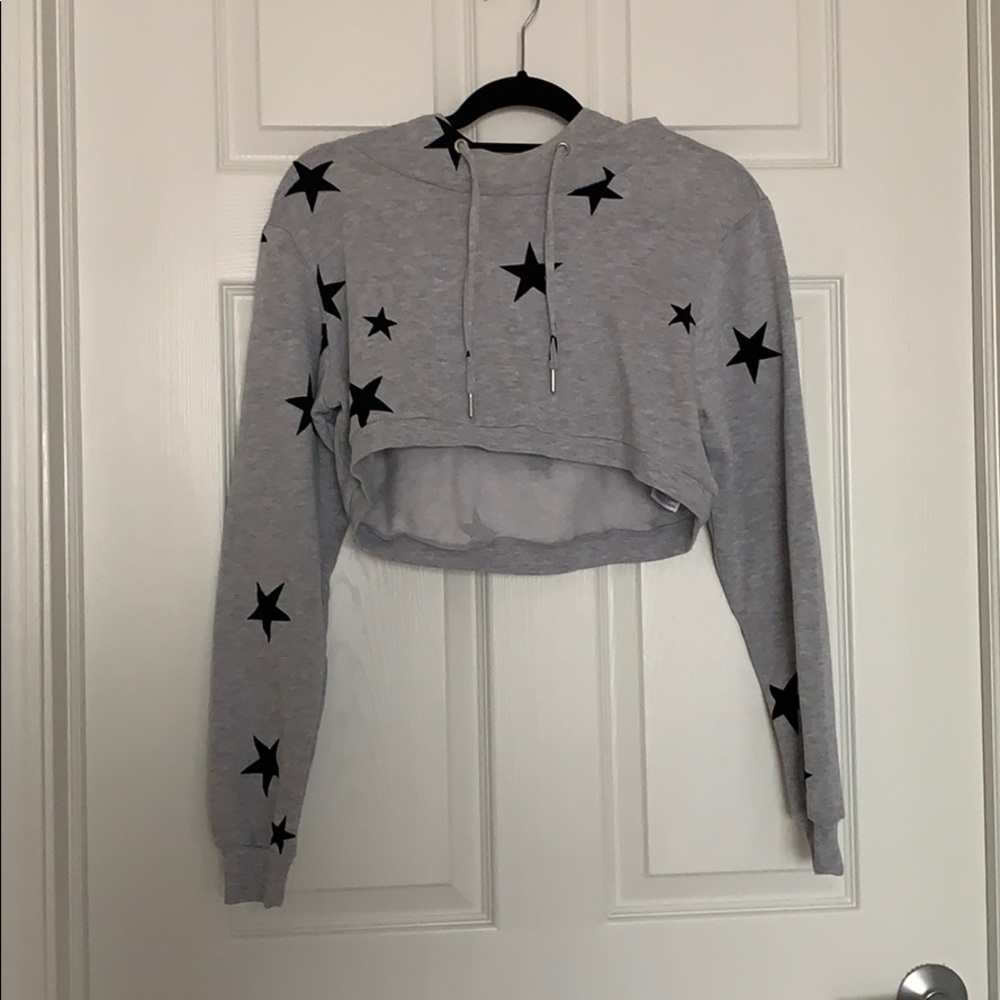 Star cropped hoodie